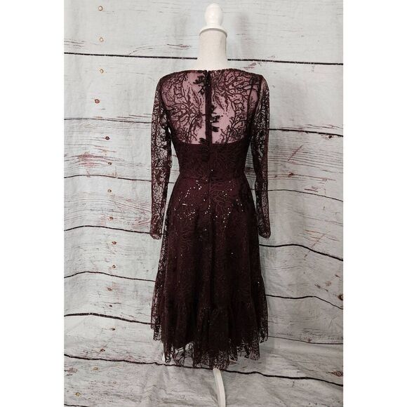 Mac Duggal Lace Embellished Long Sleeve Ruffle Hem Gown Size 4 - Picture 4 of 8